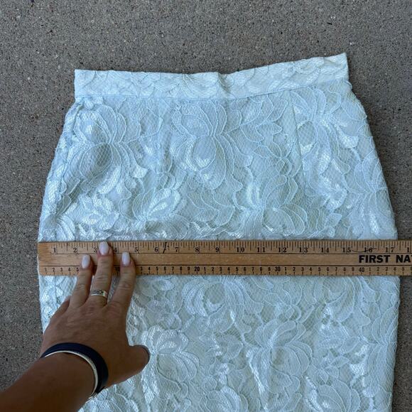 Vintage 80s SCOTT MCCLINTOCK Ice Blue Lace 2 Piece Suit Skirt Jacket Size 6 - Picture 15 of 16